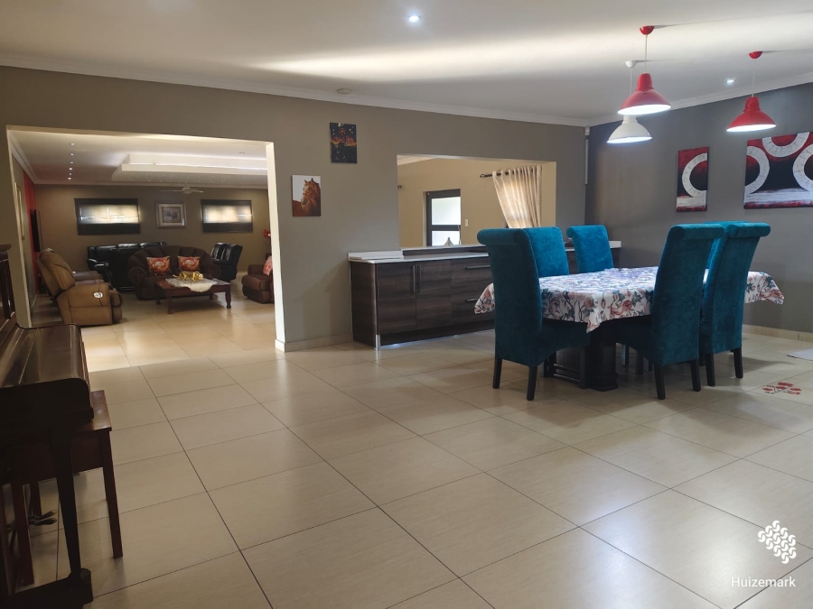 5 Bedroom Property for Sale in Vaalpark Free State